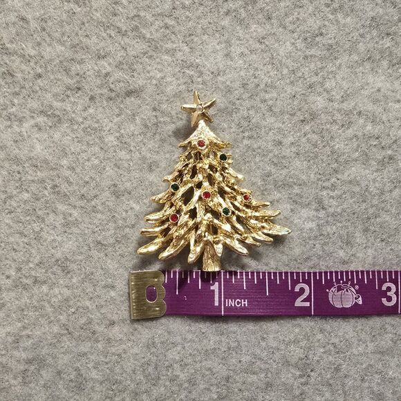 Signed Tancer II Gold Toned Rhinestone Christmas Tree Lapel Pin Brooch Red Green - Picture 7 of 7